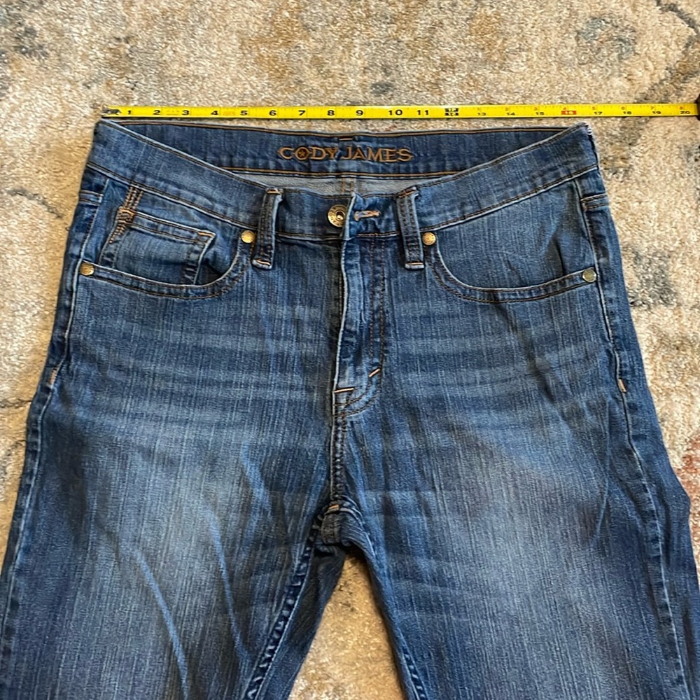 Cody James Jeans - Medium Washed Relaxed